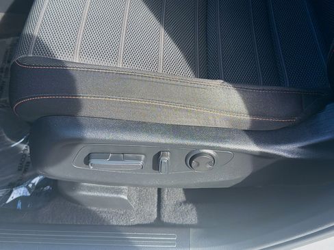 Certified 2023 Honda CR-V Sport image 17