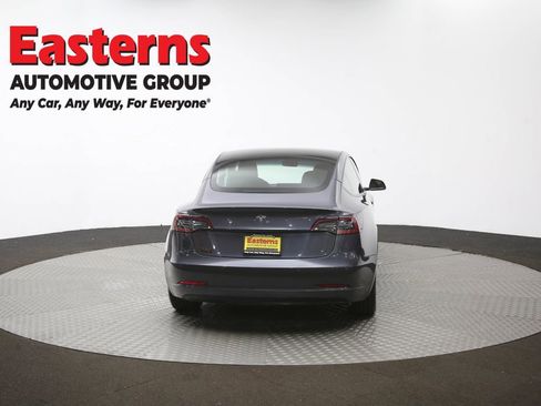 Used 2022 Tesla Model 3 image 35