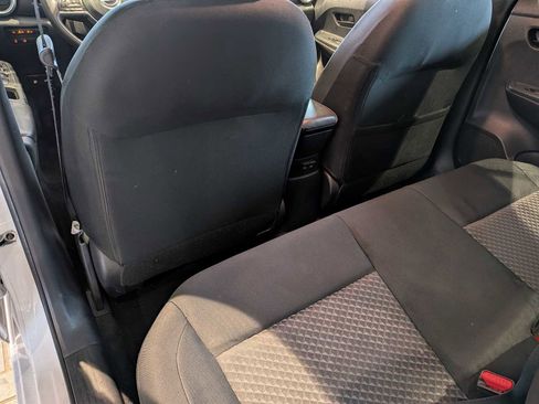 Used 2020 Nissan Versa S image 15