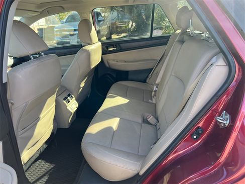 Used 2018 Subaru Outback 3.6R Limited image 27