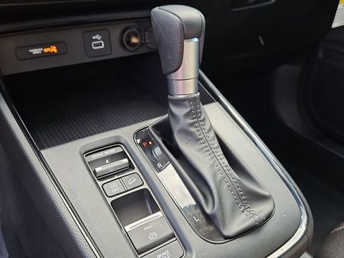 Used 2025 Honda CR-V LX image 21