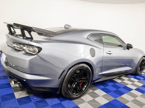 Used 2022 Chevrolet Camaro ZL1 image 5