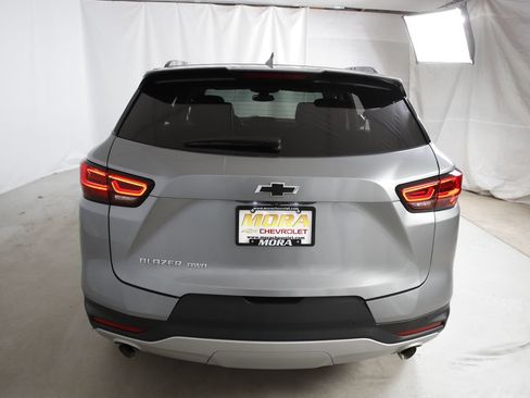 Used 2024 Chevrolet Blazer LT w/ Convenience Package AWD/4WD image 4
