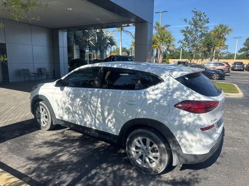 Used 2019 Hyundai Tucson SE image 4