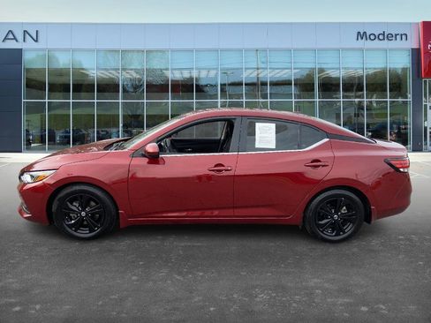 Certified 2022 Nissan Sentra SV w/ Trunk Package image 7