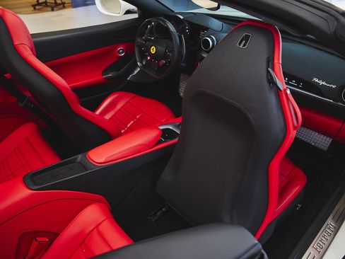 Used 2023 Ferrari Portofino M image 39