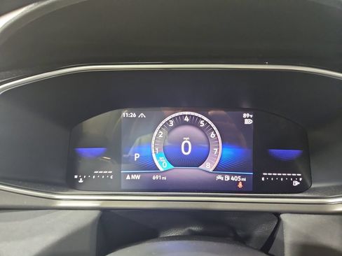 Certified 2026 Volkswagen Taos SE AWD/4WD image 15