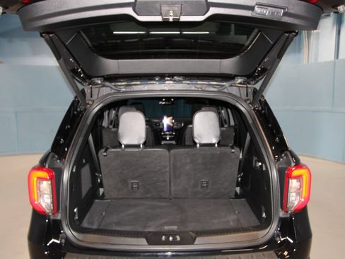 Used 2023 Ford Explorer ST w/ Equipment Group 401A AWD/4WD image 43