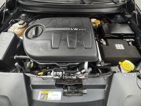 Used 2017 Jeep Cherokee Trailhawk w/ Comfort/Convenience Group image 15