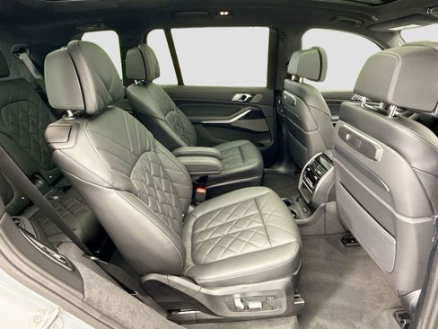 New 2026 BMW X7 xDrive40i image 21