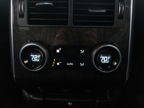 Used 2022 Land Rover Range Rover Sport HSE Silver Edition image 23