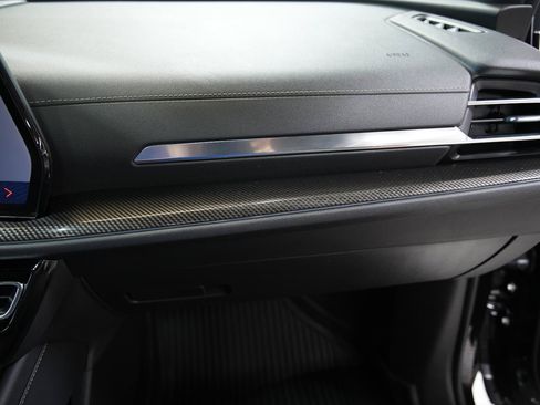 Used 2026 Chevrolet Traverse High Country w/ LPO, Floor Liner Package AWD/4WD image 23
