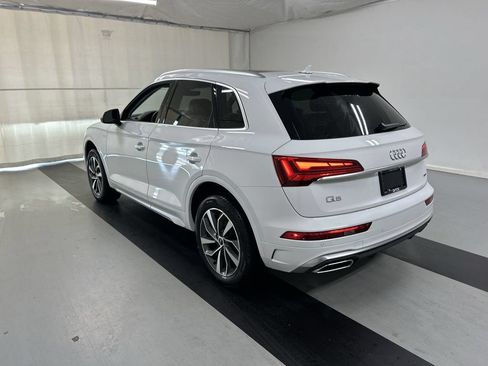 Used 2023 Audi Q5 2.0T Premium Plus w/ Premium Plus Package AWD/4WD image 7