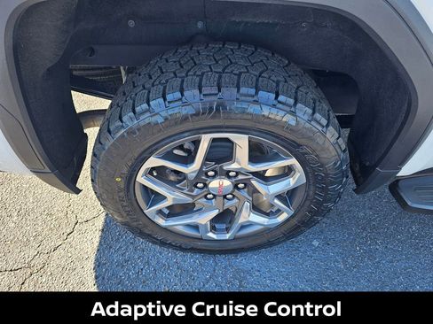 Used 2024 GMC Sierra 1500 SLT w/ SLT Premium Plus Package image 12