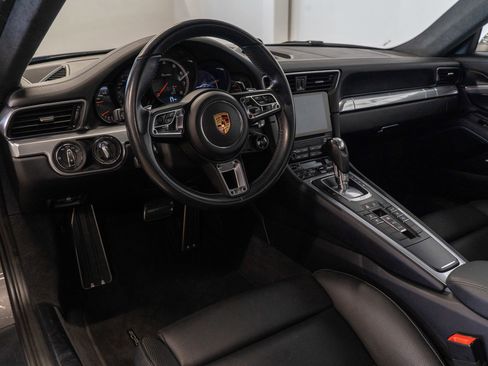 Used 2017 Porsche 911 Turbo AWD/4WD image 2