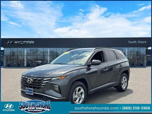Certified 2022 Hyundai Tucson SEL AWD/4WD image 4
