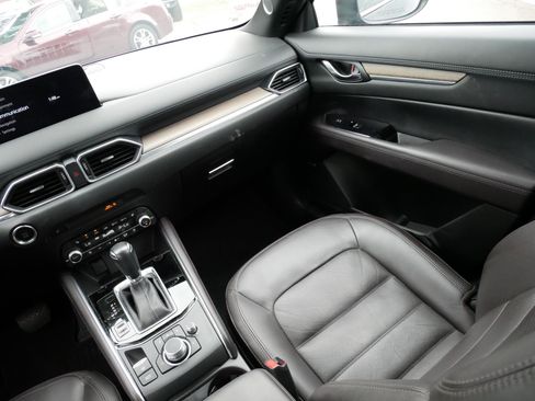 Used 2023 MAZDA CX-5 Signature AWD/4WD image 11