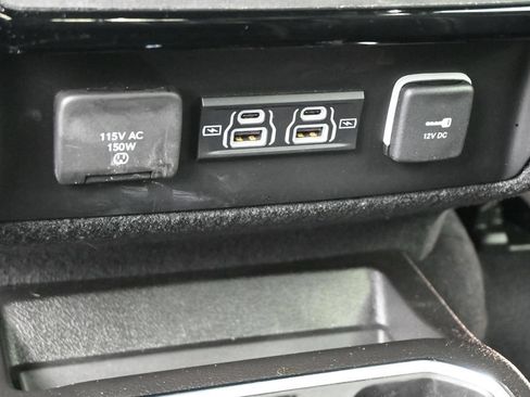 Used 2022 Jeep Wagoneer Series III w/ Convenience Group I AWD/4WD image 26