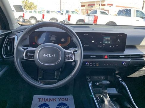 Used 2024 Kia Sorento X-Line EX image 16