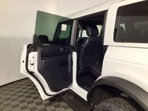 New 2025 Ford Bronco Badlands image 29