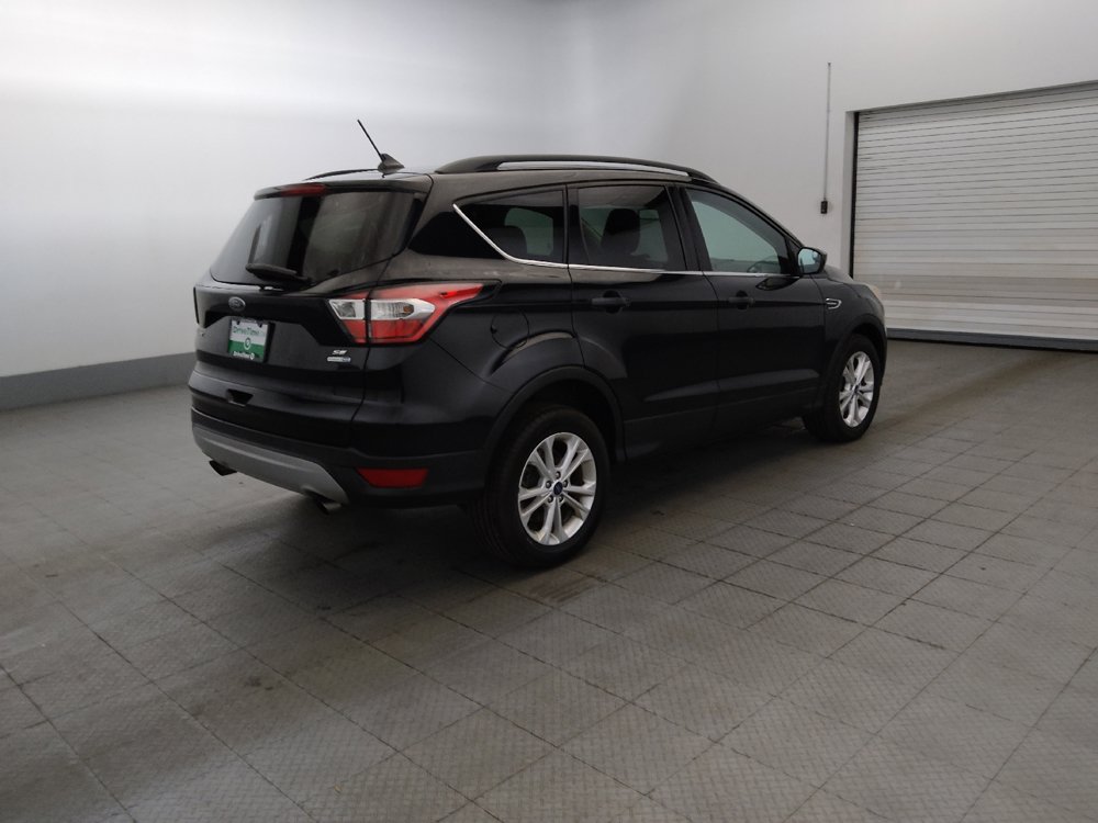 Used 2018 Ford Escape SE w/ SE Sync 3 Package AWD/4WD image 10