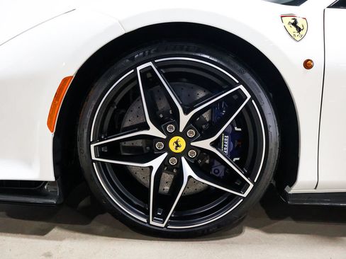 Used 2020 Ferrari 488 Pista Spider RWD image 29