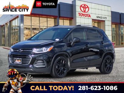 Used 2022 Chevrolet Trax LT w/ Midnight Edition