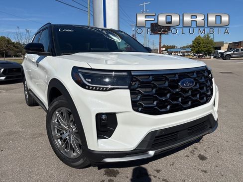 New 2026 Ford Explorer Platinum image 1