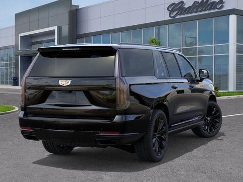 New 2026 Cadillac Escalade ESV Platinum Sport AWD/4WD image 5