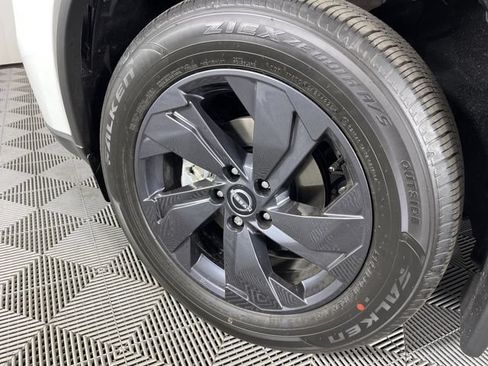 New 2026 Nissan Rogue SV FWD image 13