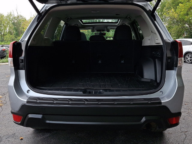 Used 2019 Subaru Forester Premium AWD/4WD image 42