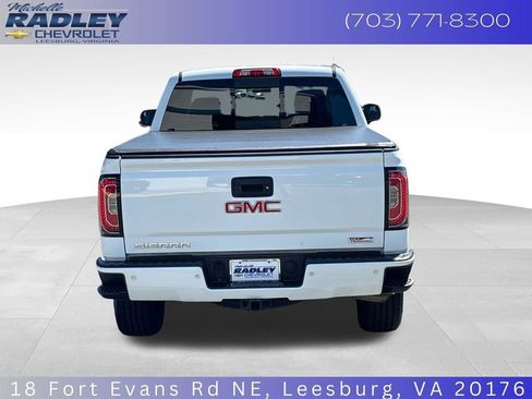 Used 2017 GMC Sierra 1500 SLT AWD/4WD image 4