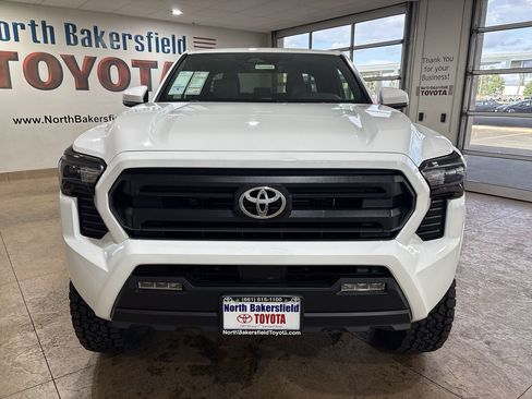 New 2026 Toyota Tacoma SR5 AWD/4WD image 5