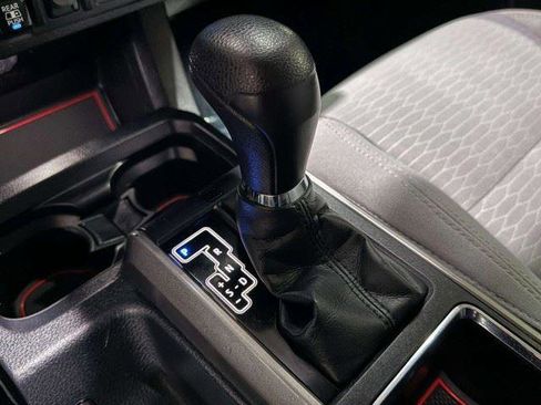 Used 2019 Toyota Tacoma SR5 RWD image 57