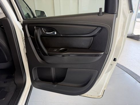 Used 2015 Chevrolet Traverse LT AWD/4WD image 37