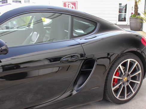 Used 2014 Porsche Cayman S RWD image 5