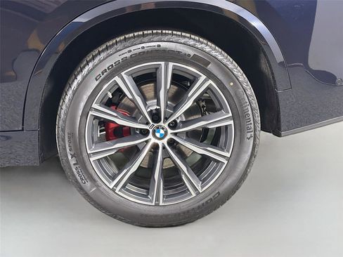 New 2026 BMW X5 xDrive40i w/ M Sport Package image 30