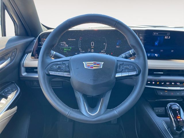 Used 2025 Cadillac XT4 Premium Luxury w/ Cold Weather Package FWD image 12