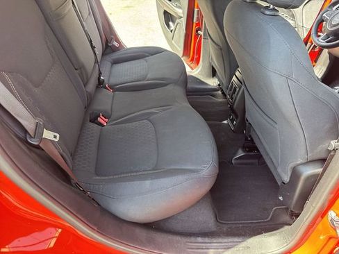 Used 2019 Jeep Compass Sport image 11