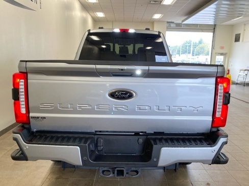 Used 2024 Ford F250 Lariat w/ Black Appearance Package AWD/4WD image 6