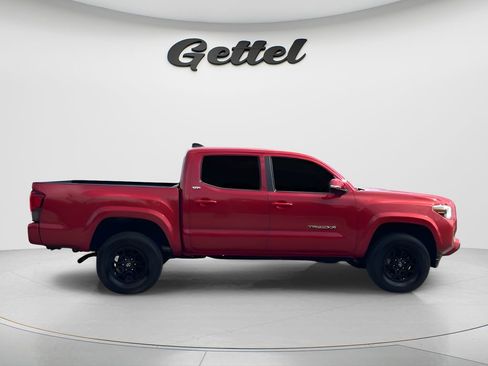 Used 2022 Toyota Tacoma SR5 w/ Technology Package RWD image 5