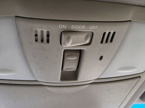 Used 2017 INFINITI QX70 2WD w/ Premium Package image 35