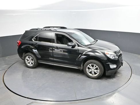Used 2017 Chevrolet Equinox LT w/ Convenience Package FWD image 23