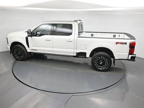 New 2026 Ford F250 Platinum image 39