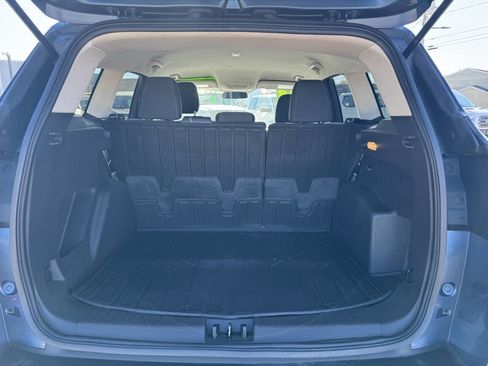Used 2018 Ford Escape SE w/ SE Sync 3 Package FWD image 27