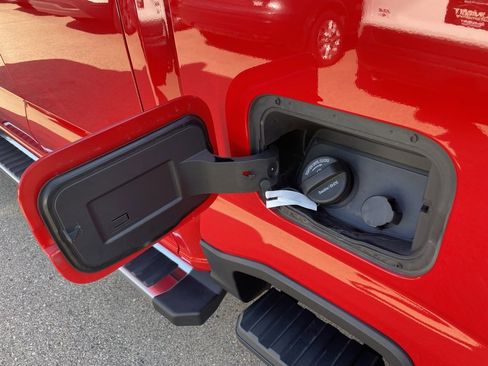 Used 2023 Ford F250 XLT image 57