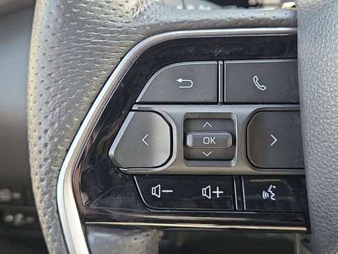 Used 2024 Toyota Tundra Platinum image 21