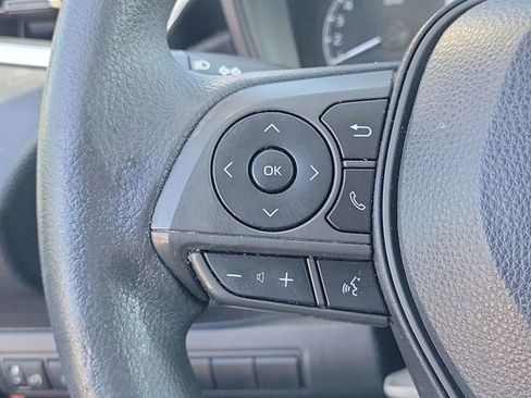 Used 2020 Toyota Corolla LE image 30