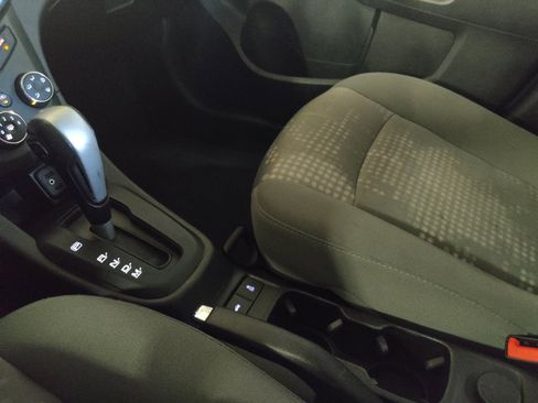 Used 2018 Chevrolet Sonic LS FWD image 26