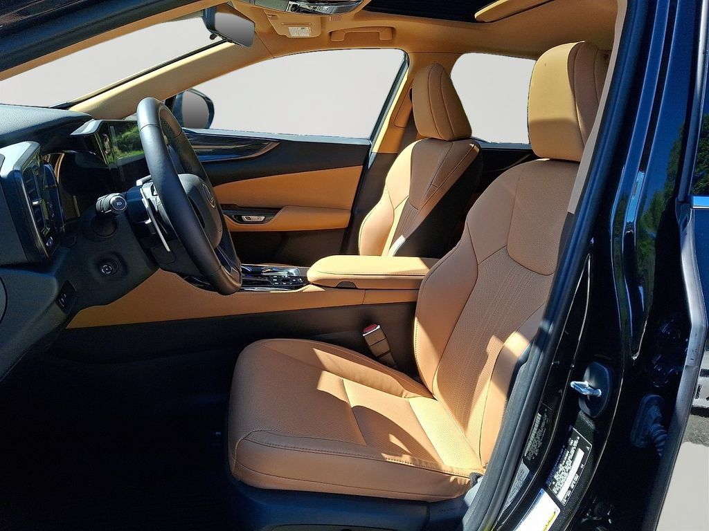 Used 2024 Lexus NX 350 AWD image 14